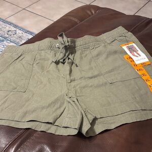 Nautica women's Olive Drawstring Shorts size XXL. NWT